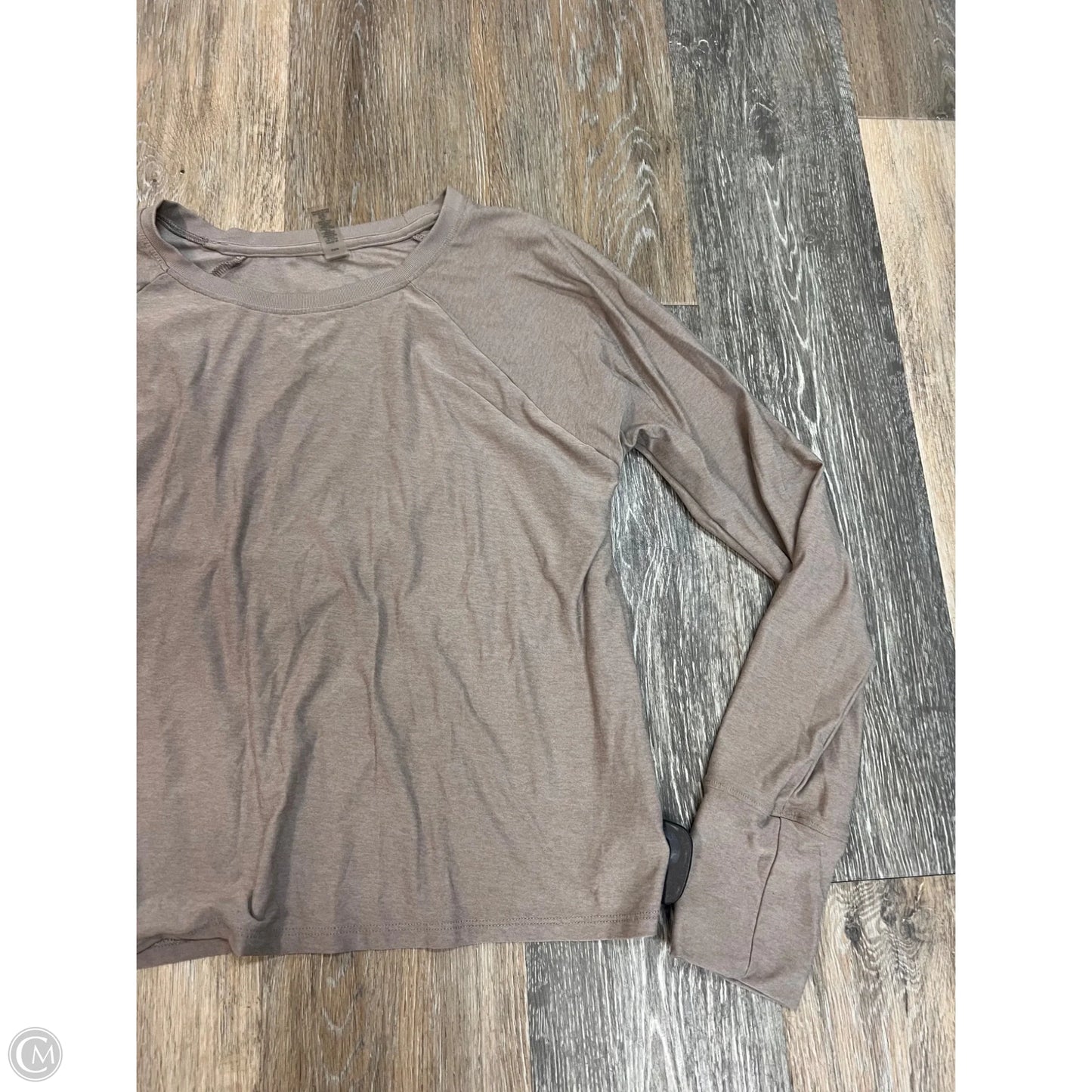 Athletic Top Long Sleeve Collar By Beyond Yoga In Beige, Size: S
