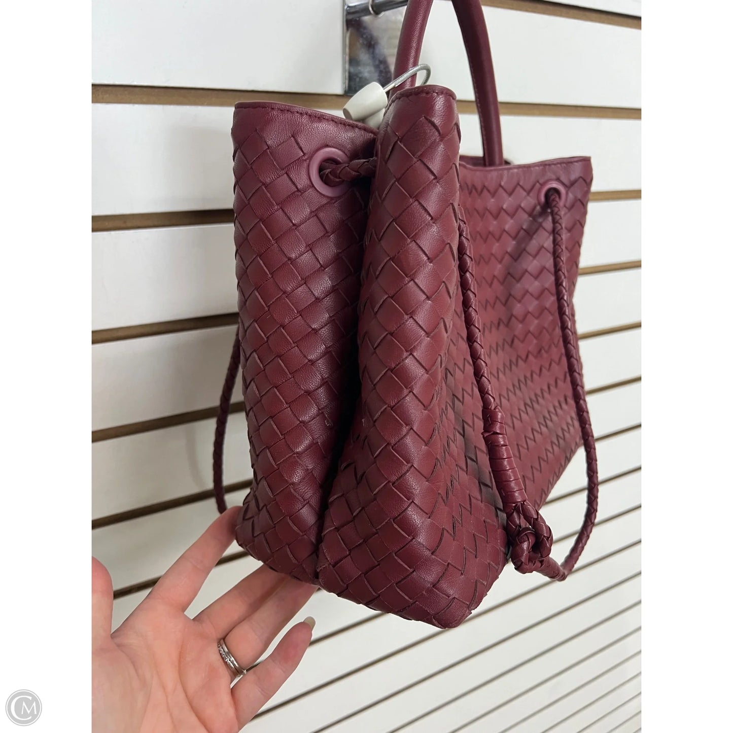 Handbag By Quince, Size: Medium