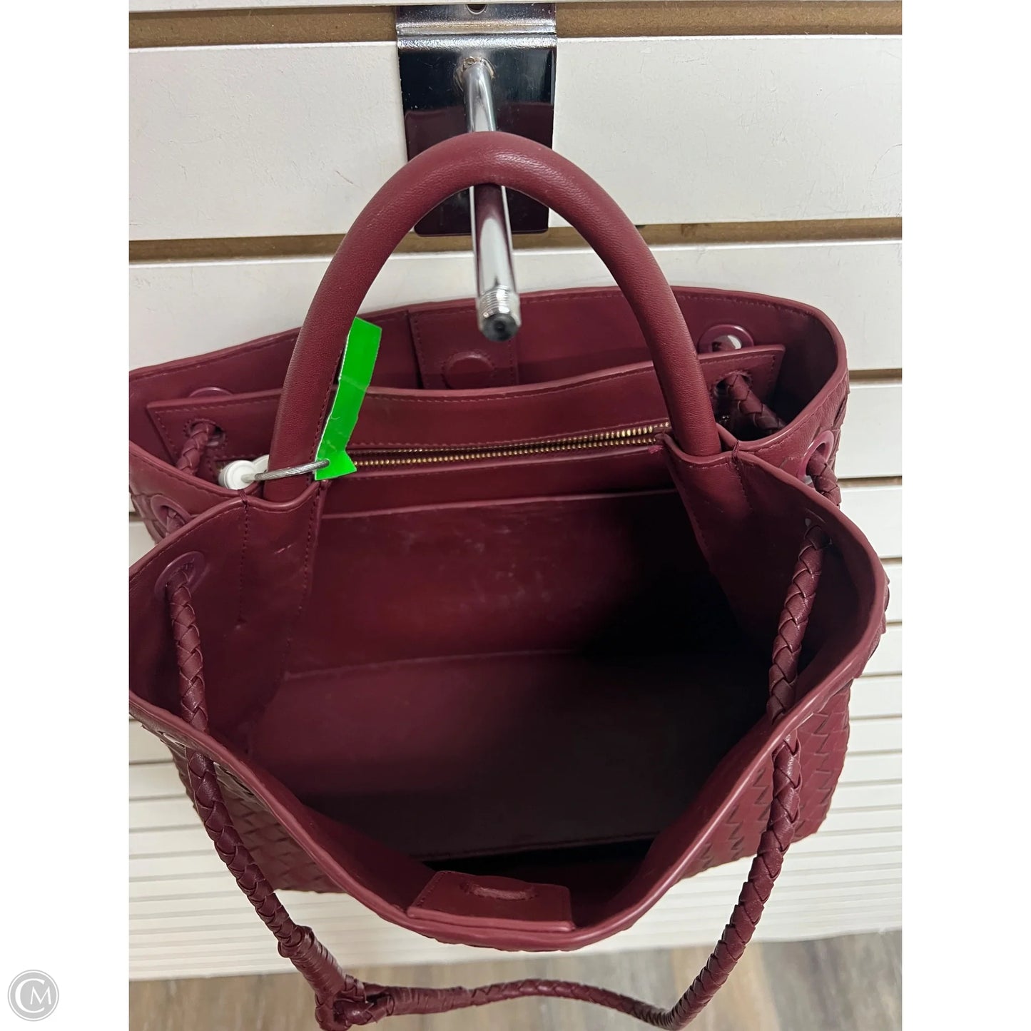 Handbag By Quince, Size: Medium