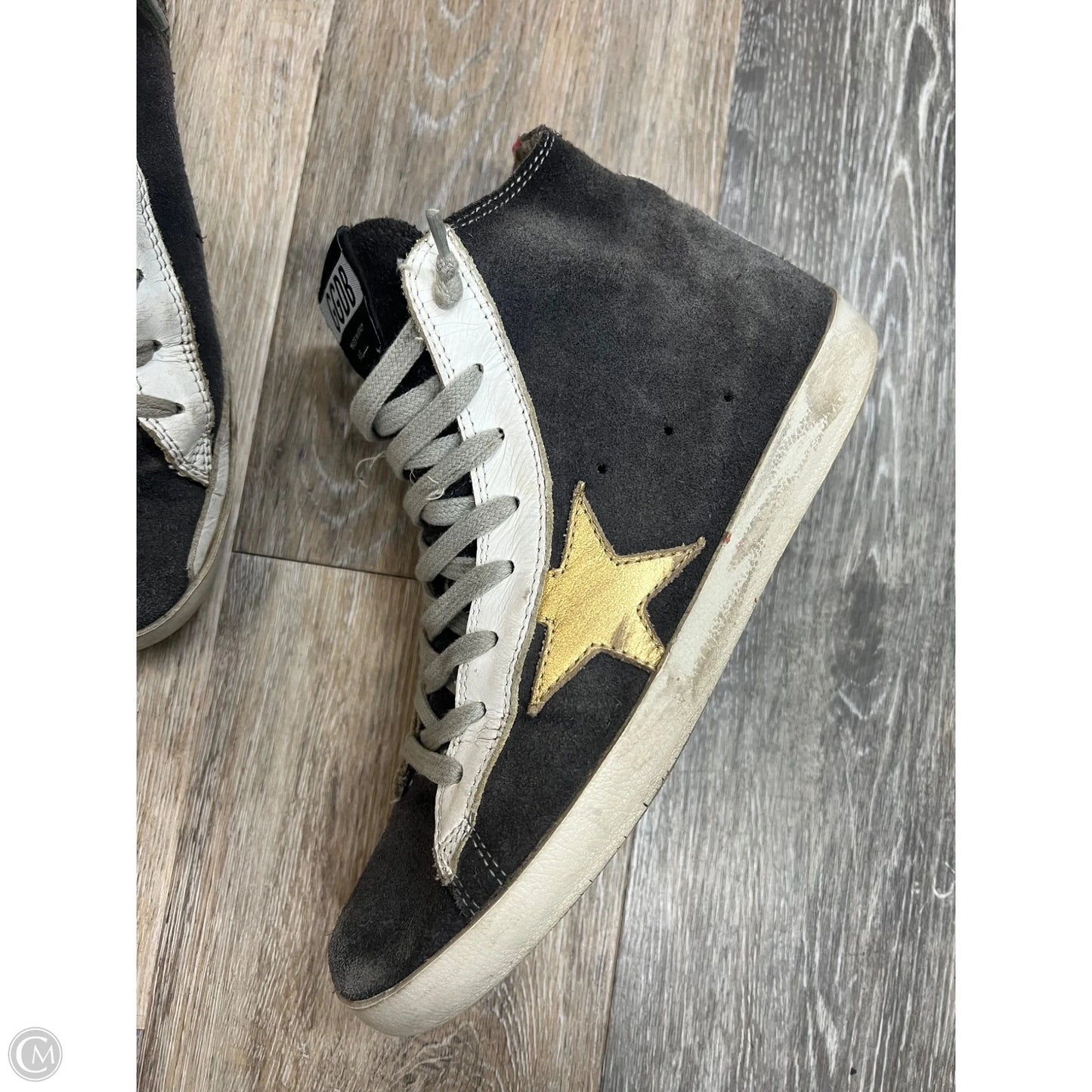 Shoes Luxury Designer By Golden Goose In Grey, Size: 8/38