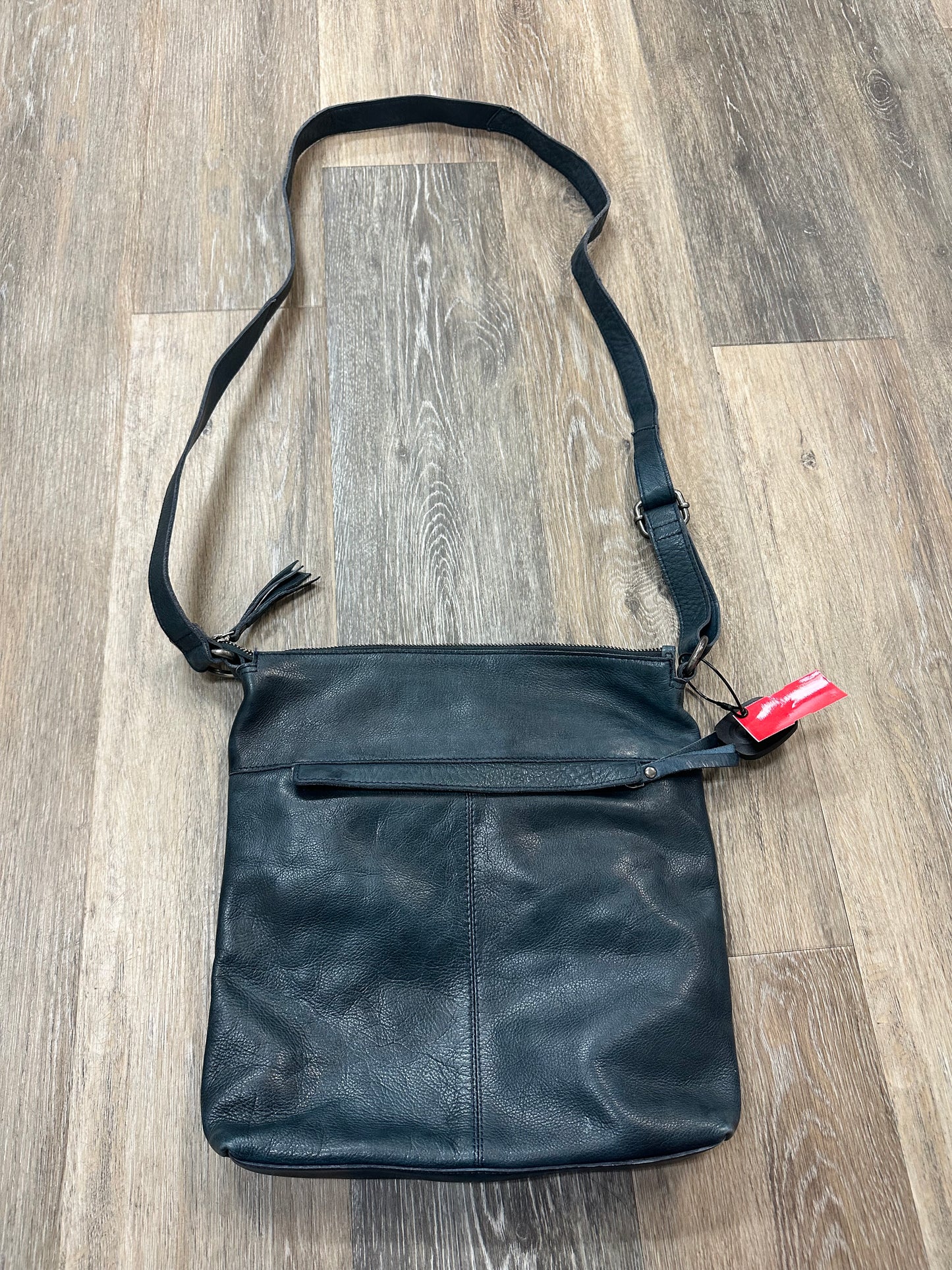 Handbag Leather By Latico  Size: Medium