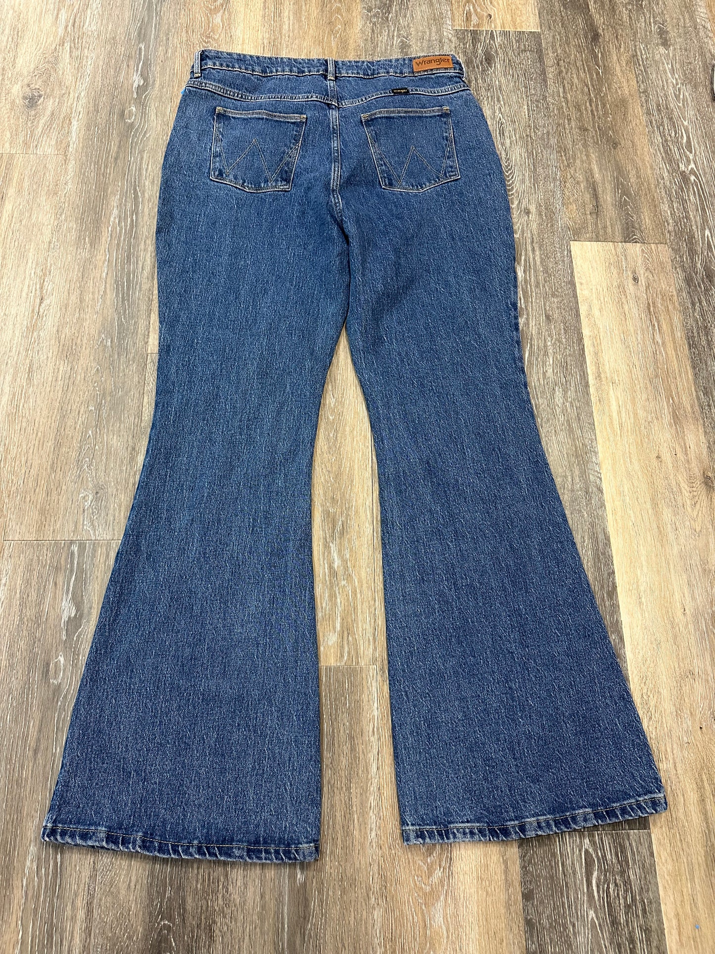 Jeans Flared By Wrangler In Blue Denim, Size: 16