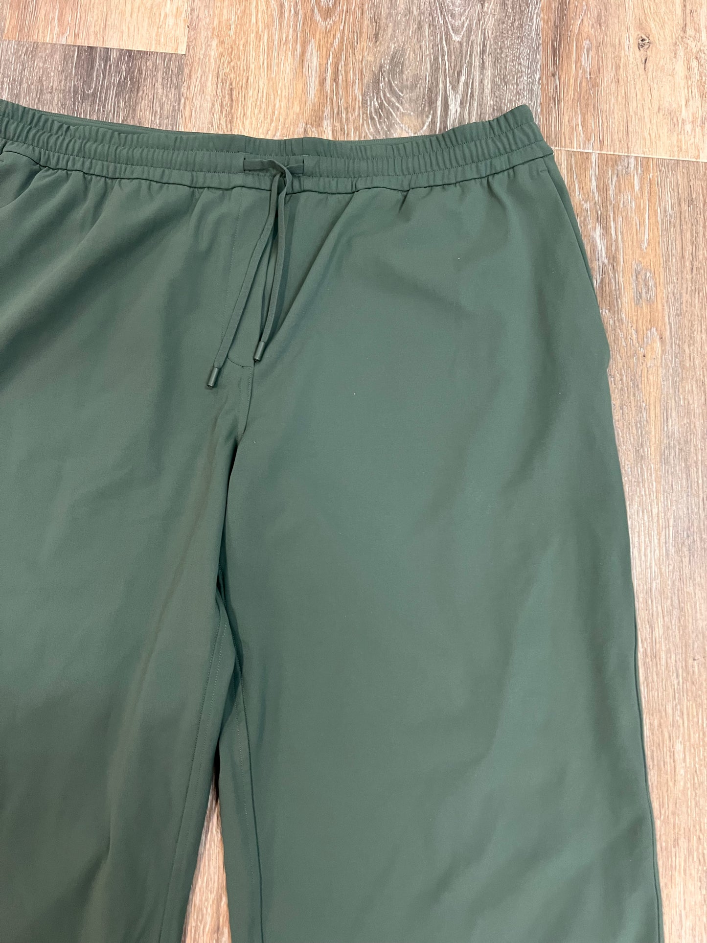 Athletic Pants By Lululemon In Green, Size: Xl