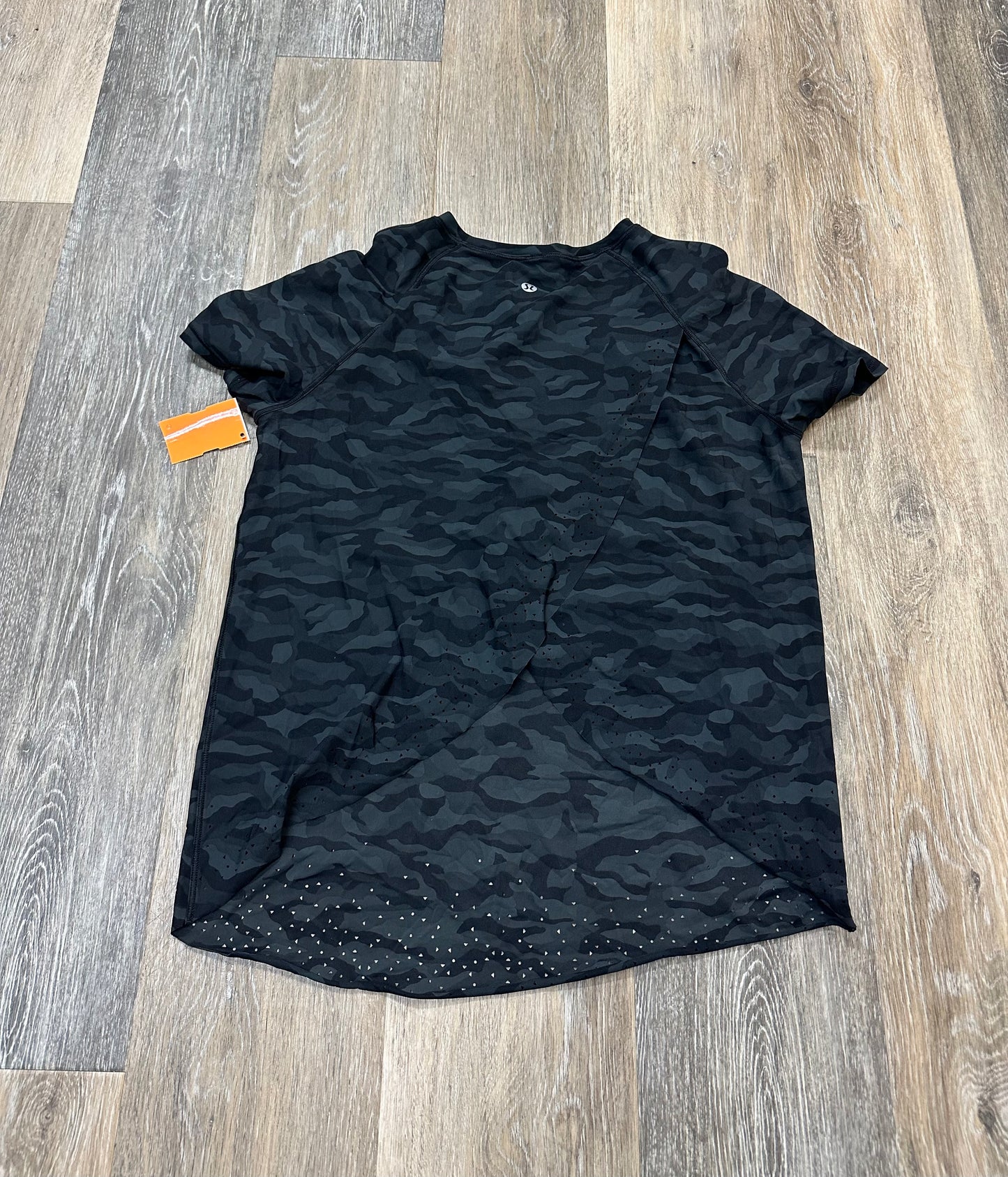 Athletic Top Short Sleeve By Lululemon In Camouflage Print, Size: S