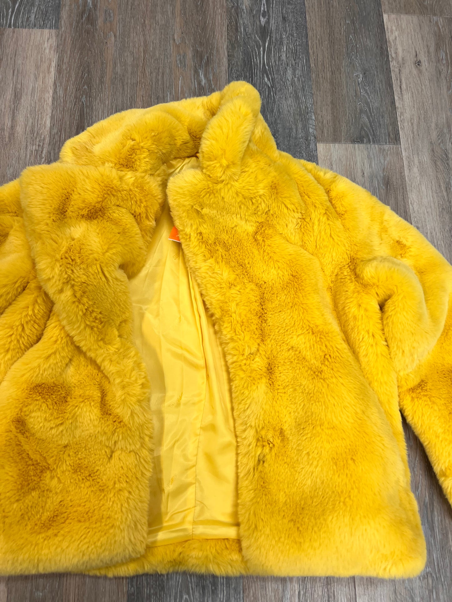 Coat Faux Fur & Sherpa By Apparis In Yellow, Size: Xs