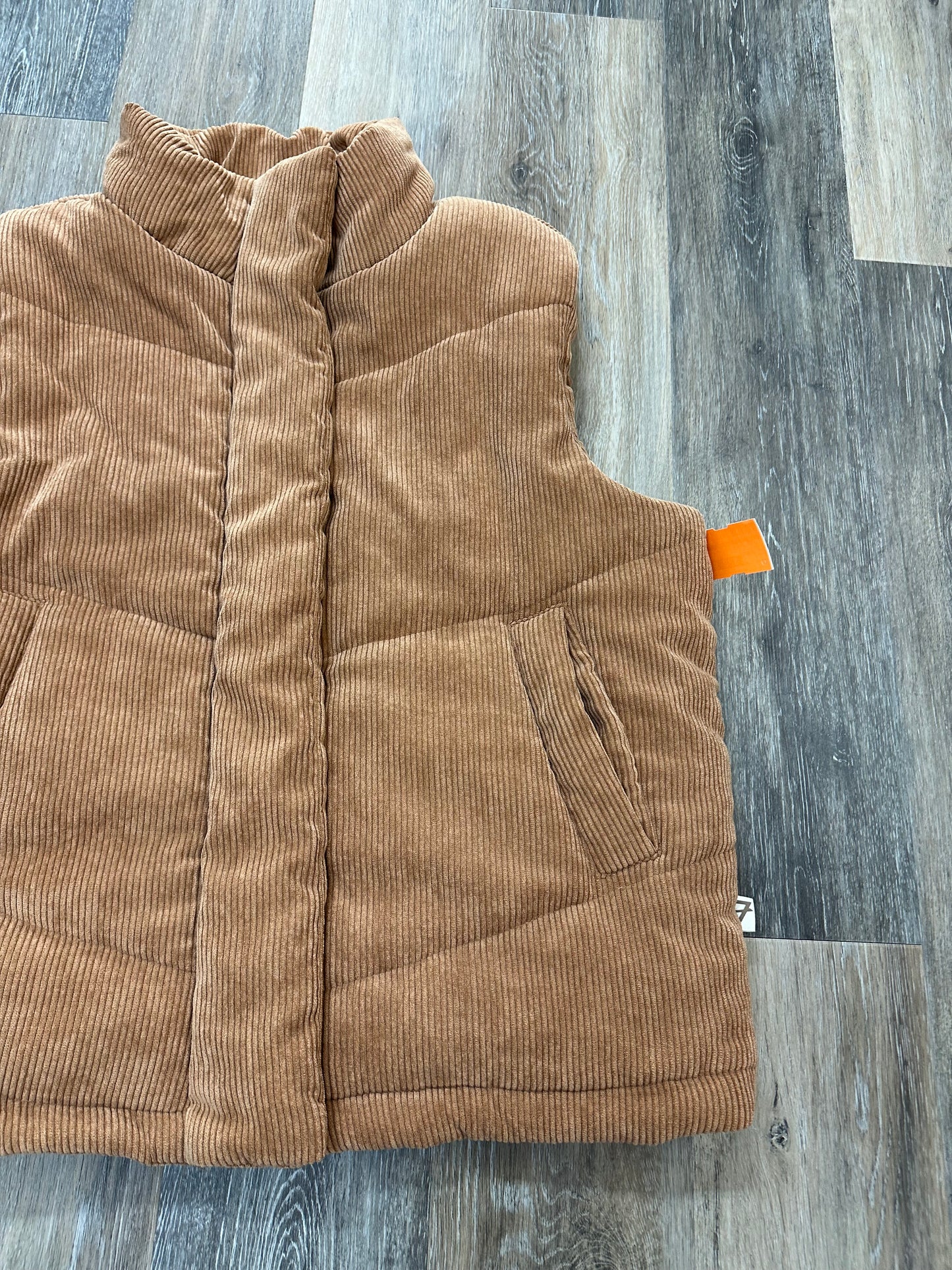 Vest Puffer & Quilted By Liv Outdoor In Tan, Size: L