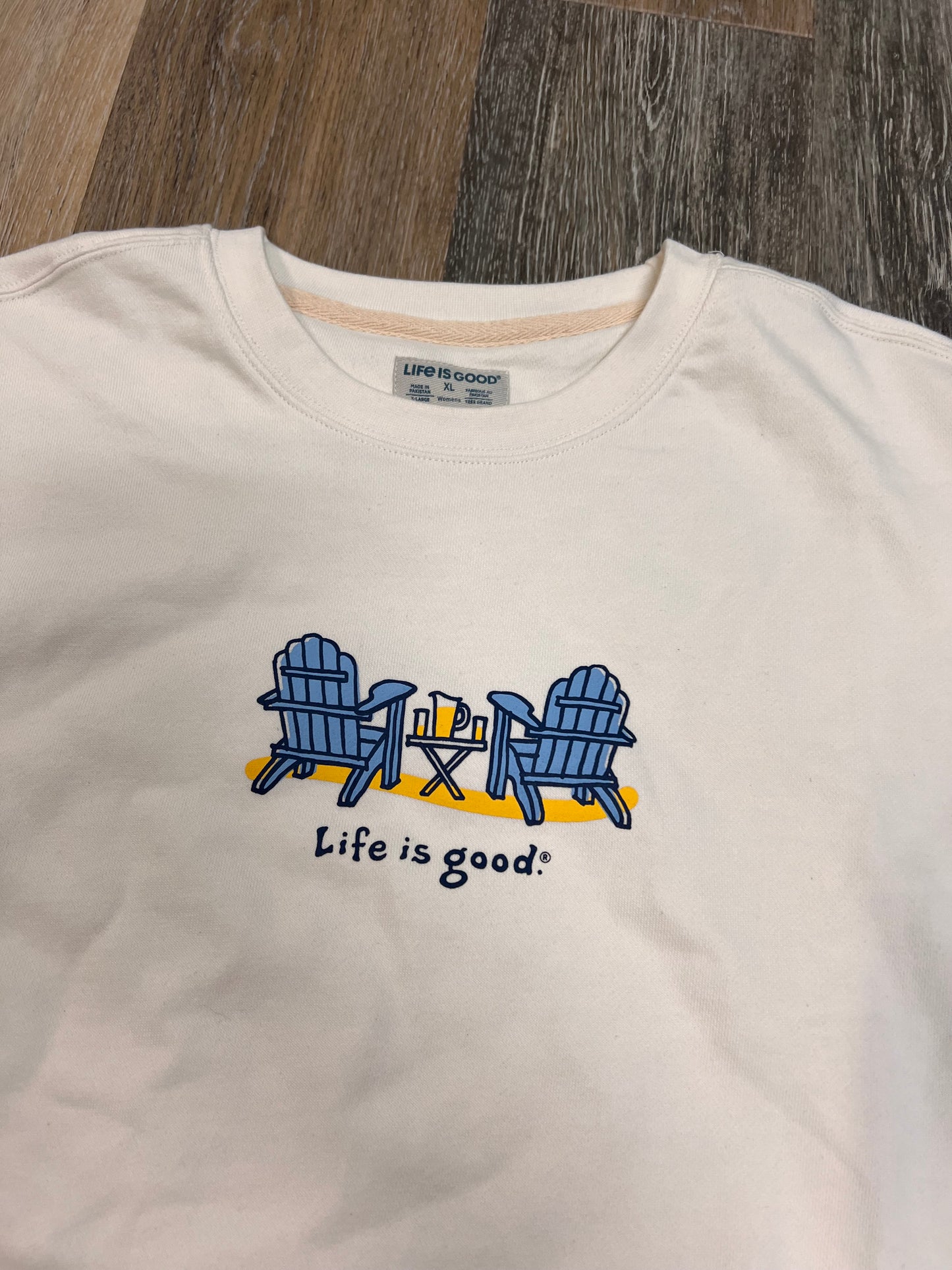 Sweatshirt Crewneck By Life Is Good In Cream, Size: Xl