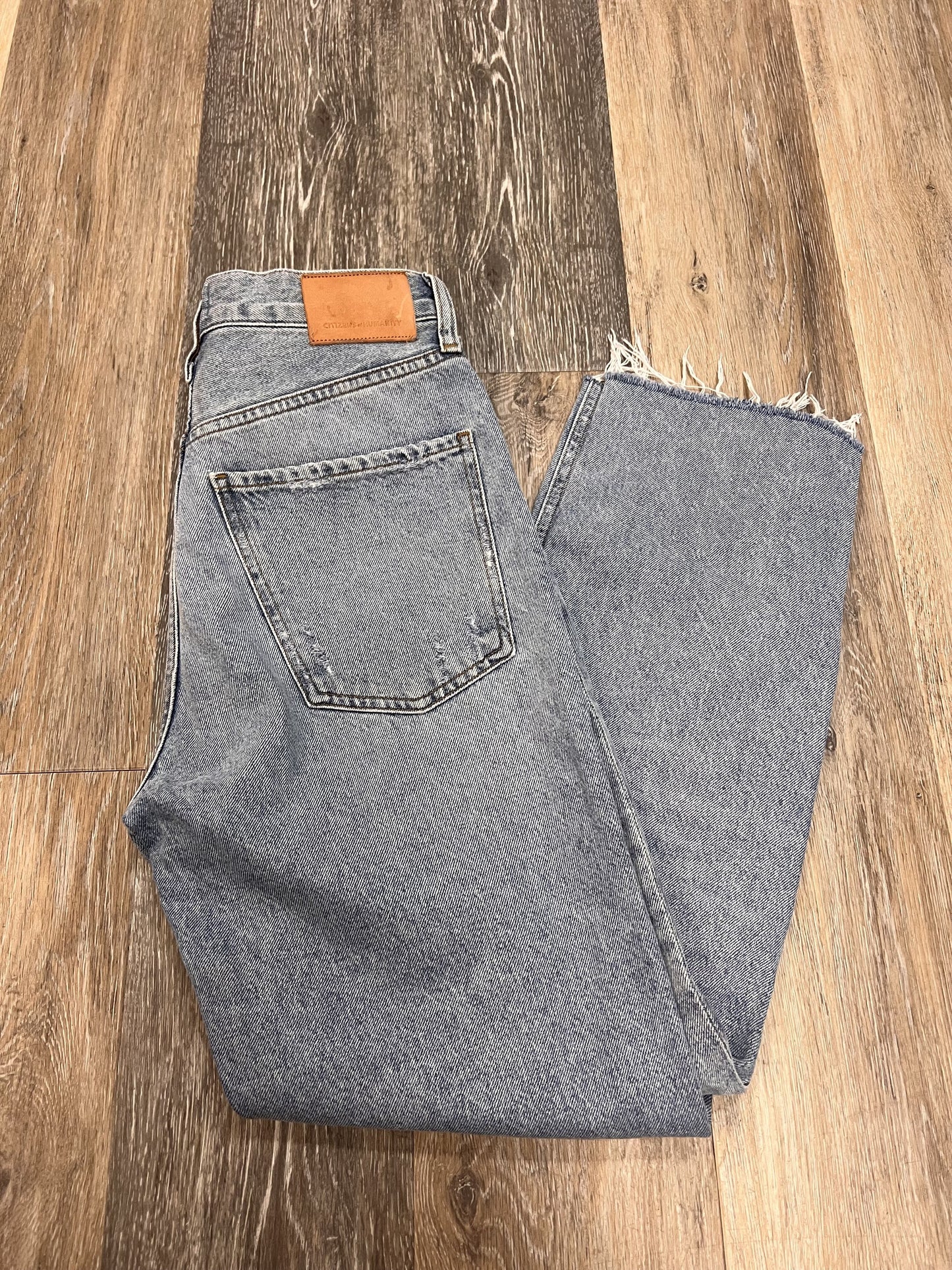 Jeans Cropped By Citizens Of Humanity  Size: 1/25