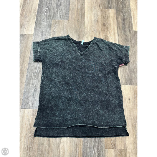 Top Short Sleeve By Zenana Outfitters In Black, Size: 1x
