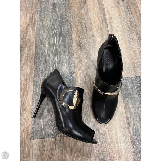 Shoes Luxury Designer By Gucci In Black, Size: 9/39