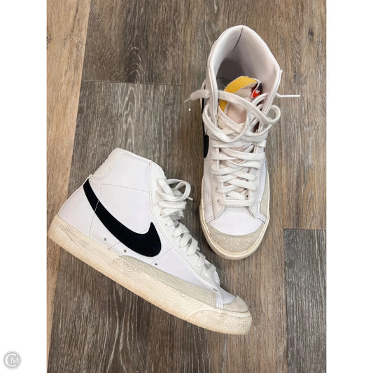Shoes Sneakers By Nike In White, Size: 8