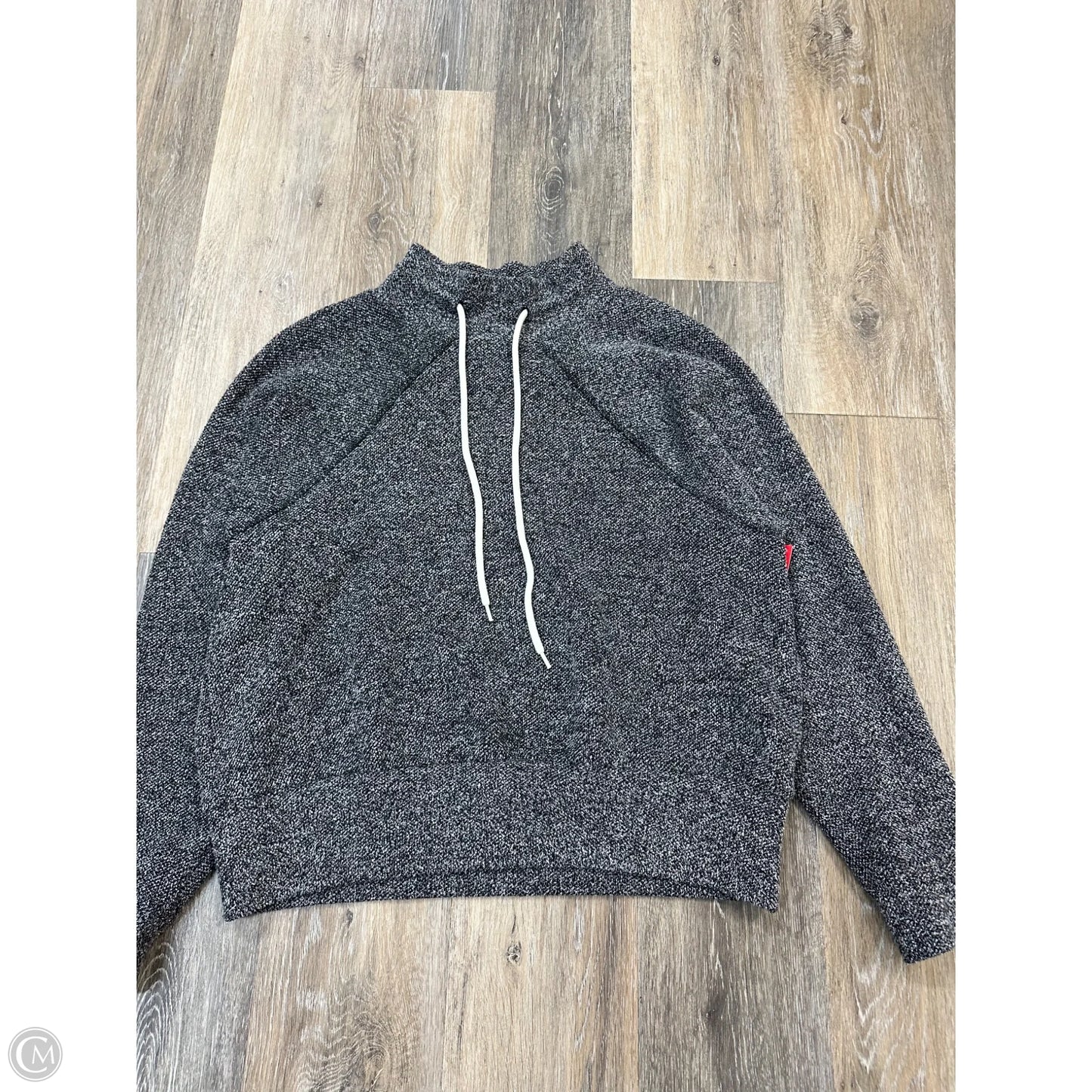 Sweatshirt Collar By Varley In Grey, Size: Xs
