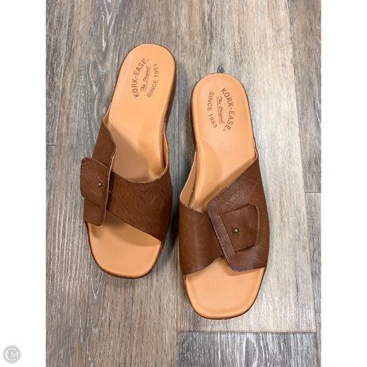 Sandals Flats By Kork Ease In Brown, Size: 10
