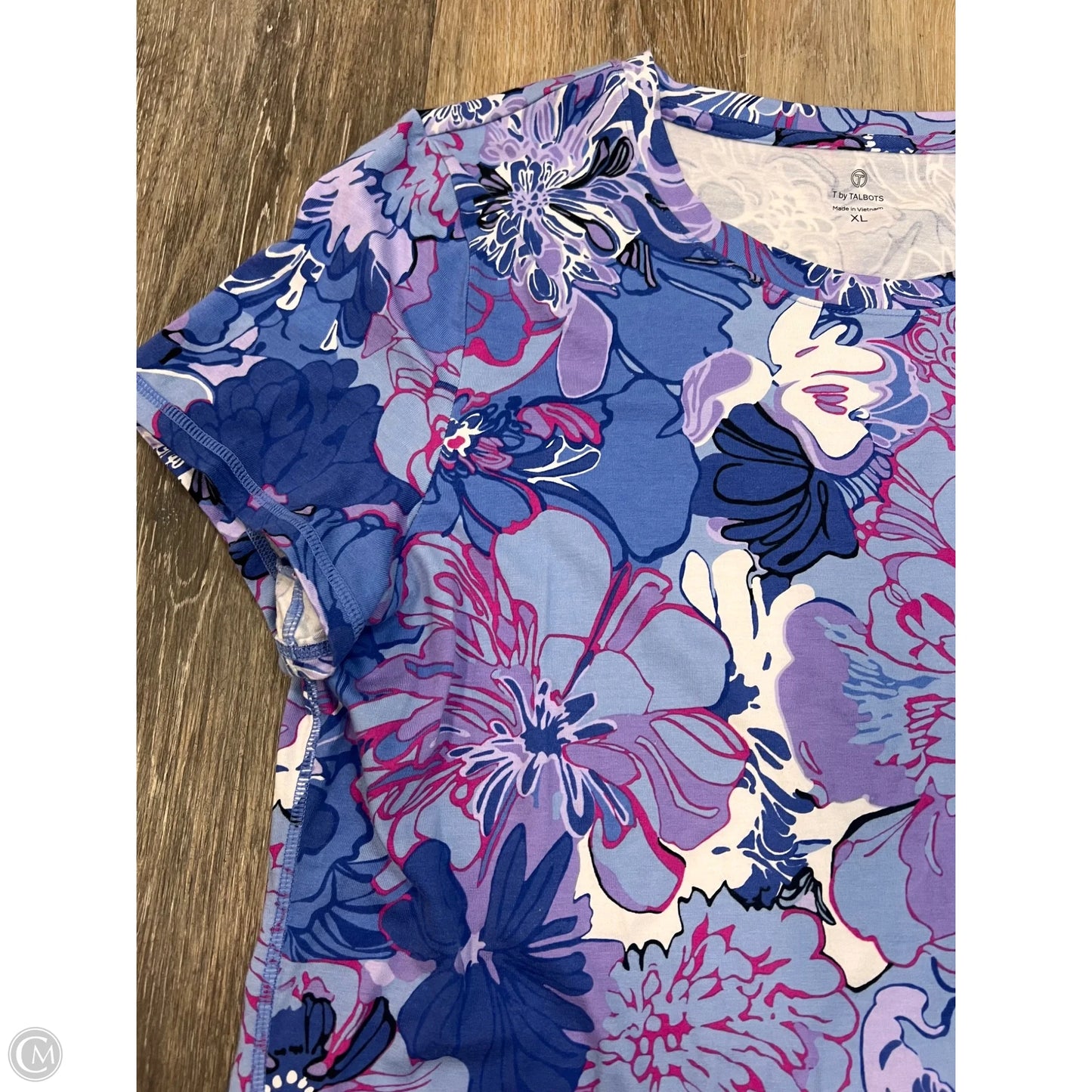 Top Short Sleeve By Talbots In Blue, Size: Xl