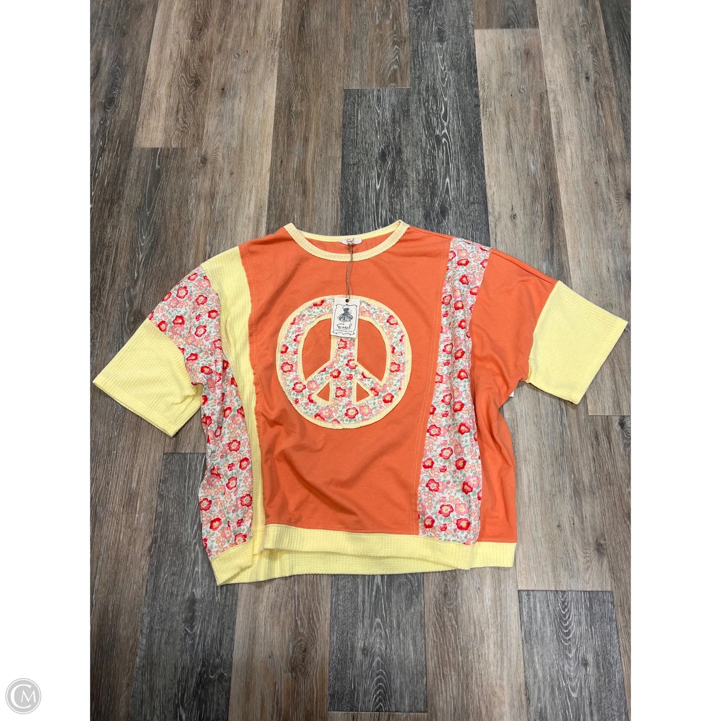 Top Short Sleeve By Easel In Peach, Size: M