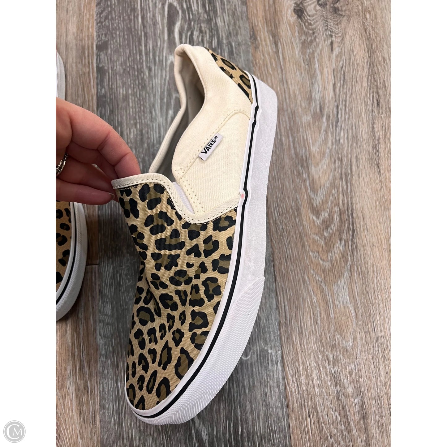 Shoes Flats By Vans In Animal Print, Size: 9