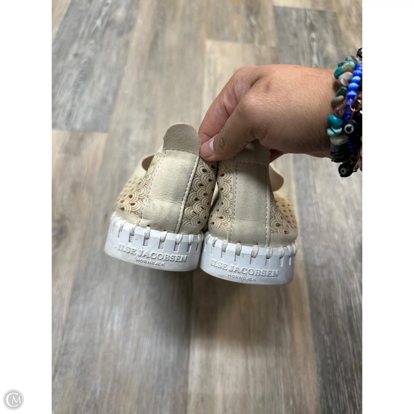 Shoes Flats By Ilse Jacobsen In Cream, Size: 9