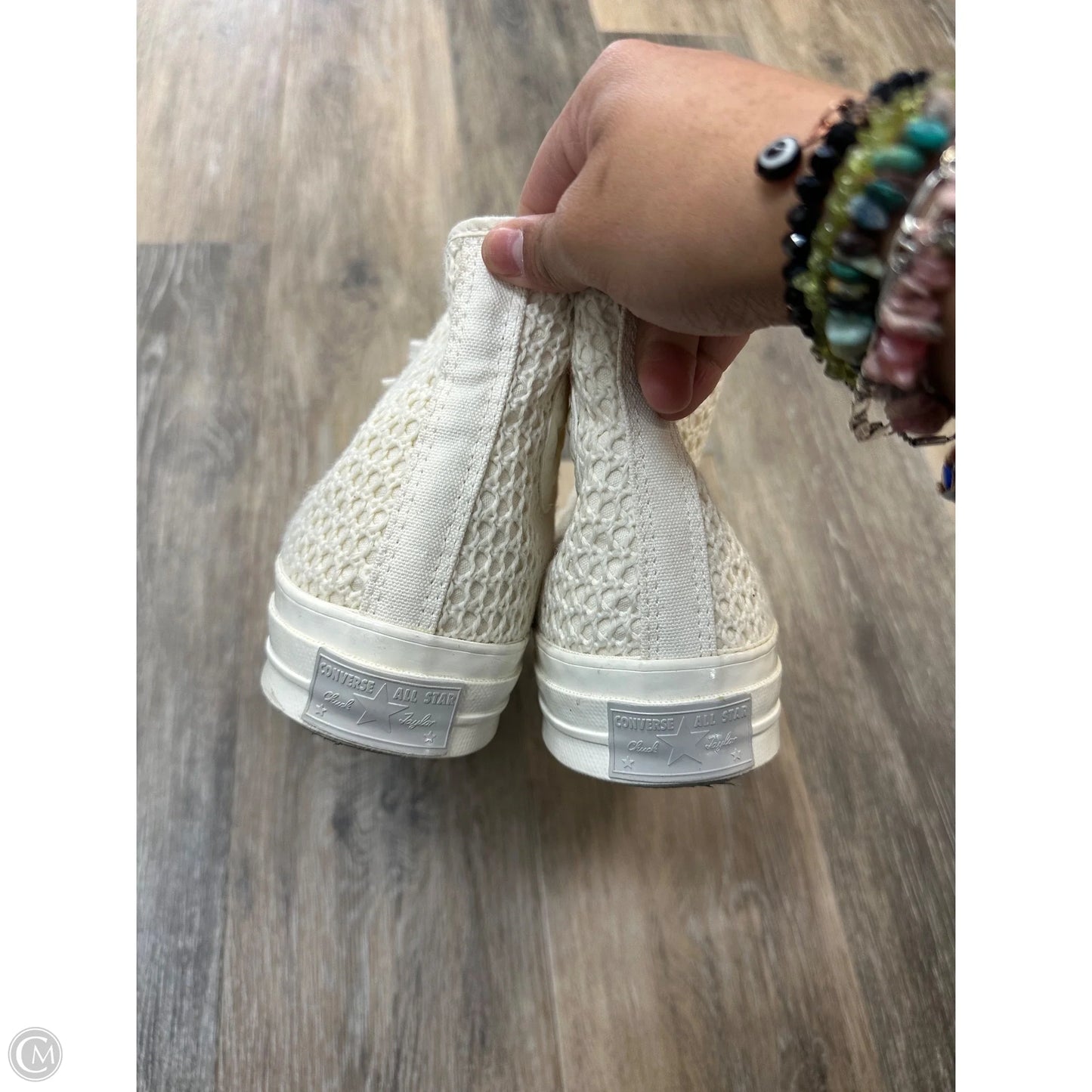 Shoes Sneakers By Converse In Cream, Size: 10.5