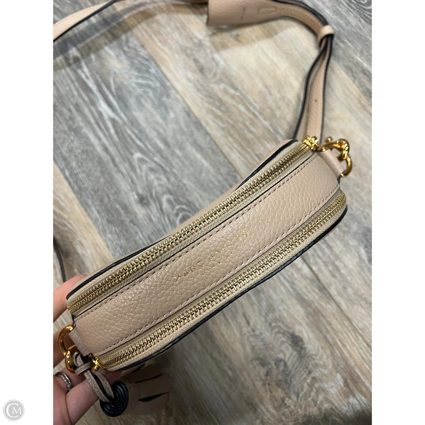 Crossbody Luxury Designer By Marc Jacobs, Size: Small