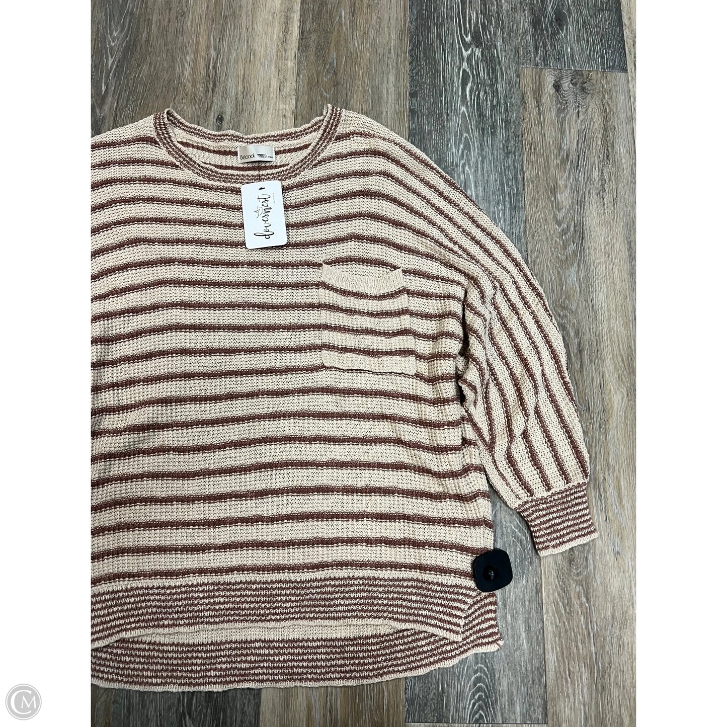 Sweater By Be Cool In Striped Pattern, Size: M/L