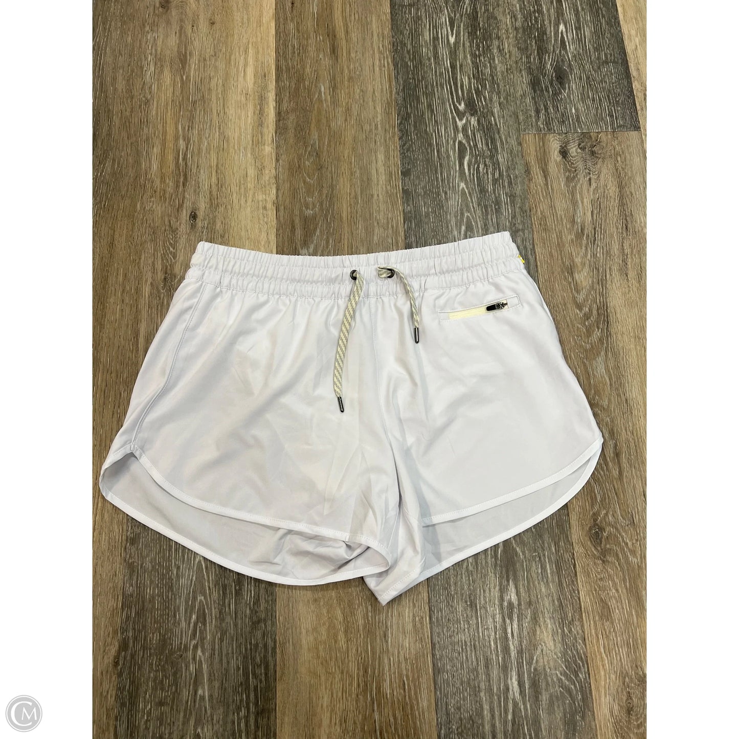 Athletic Shorts By Vuori In White, Size: M