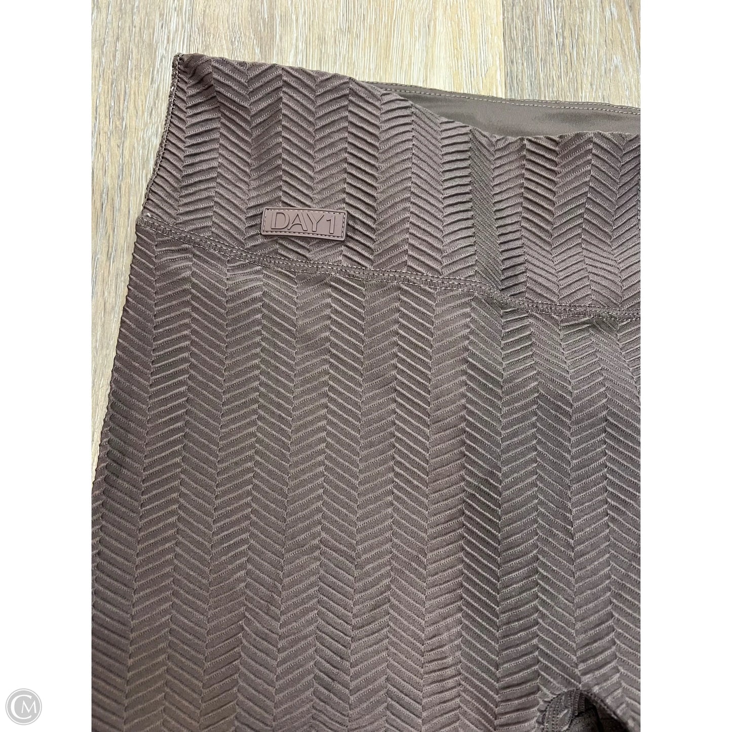 Athletic Leggings By Day1 In Brown, Size: Xl