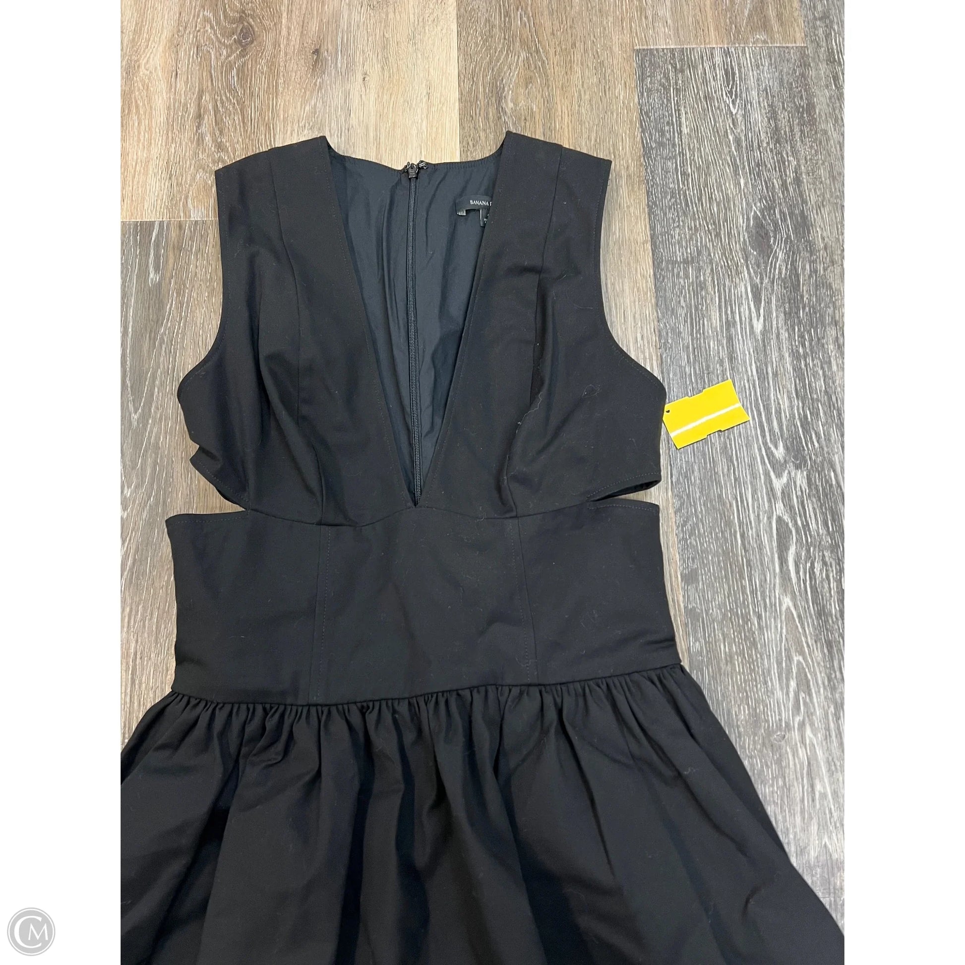 Dress Casual Short By Banana Republic In Black, Size: 4 – Clothes Mentor Fargo ND #137