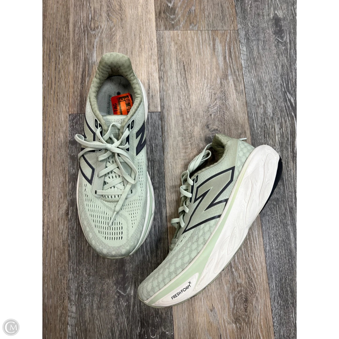 Shoes Athletic By New Balance In Green, Size: 9