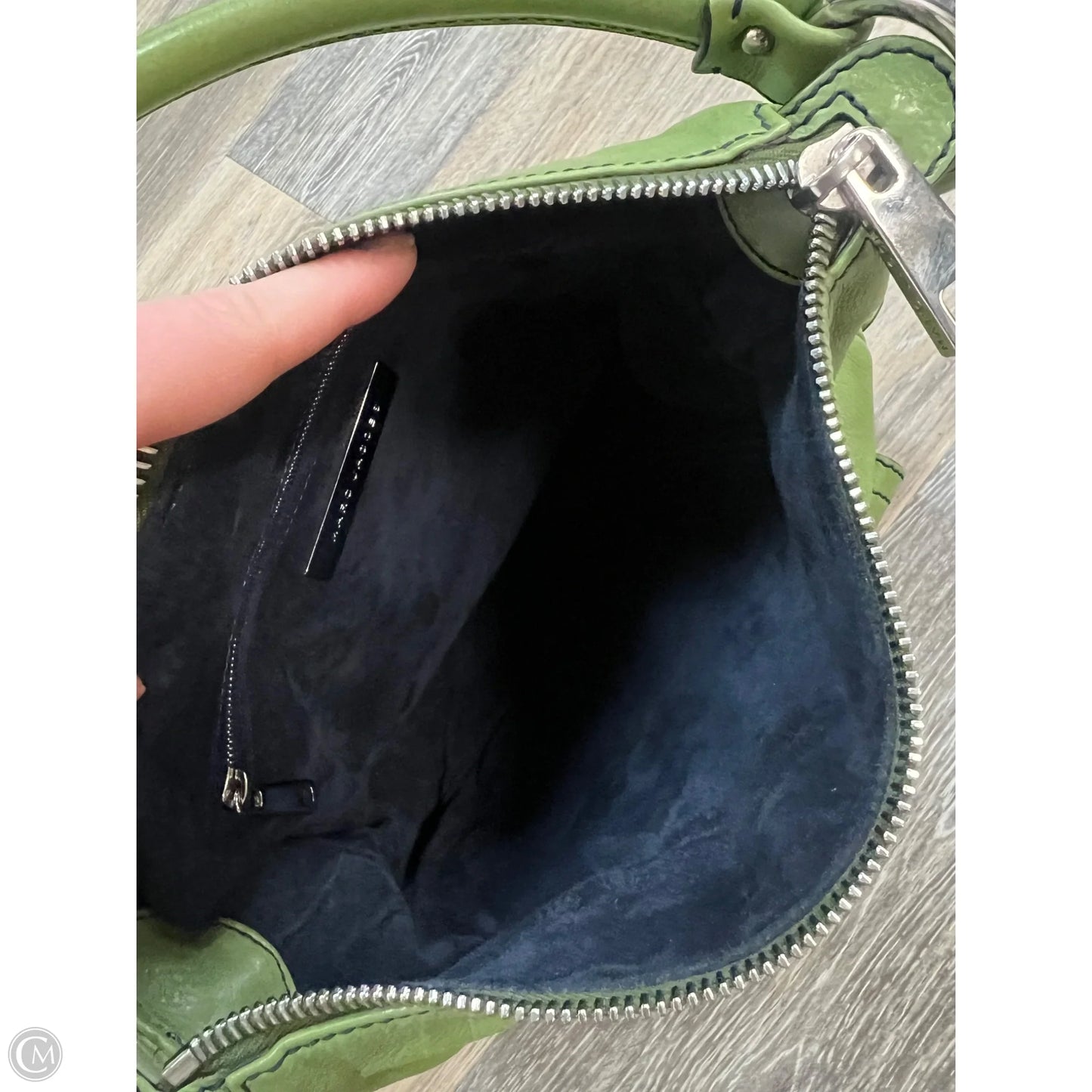 Handbag Luxury Designer By Marc Jacobs, Size: Medium