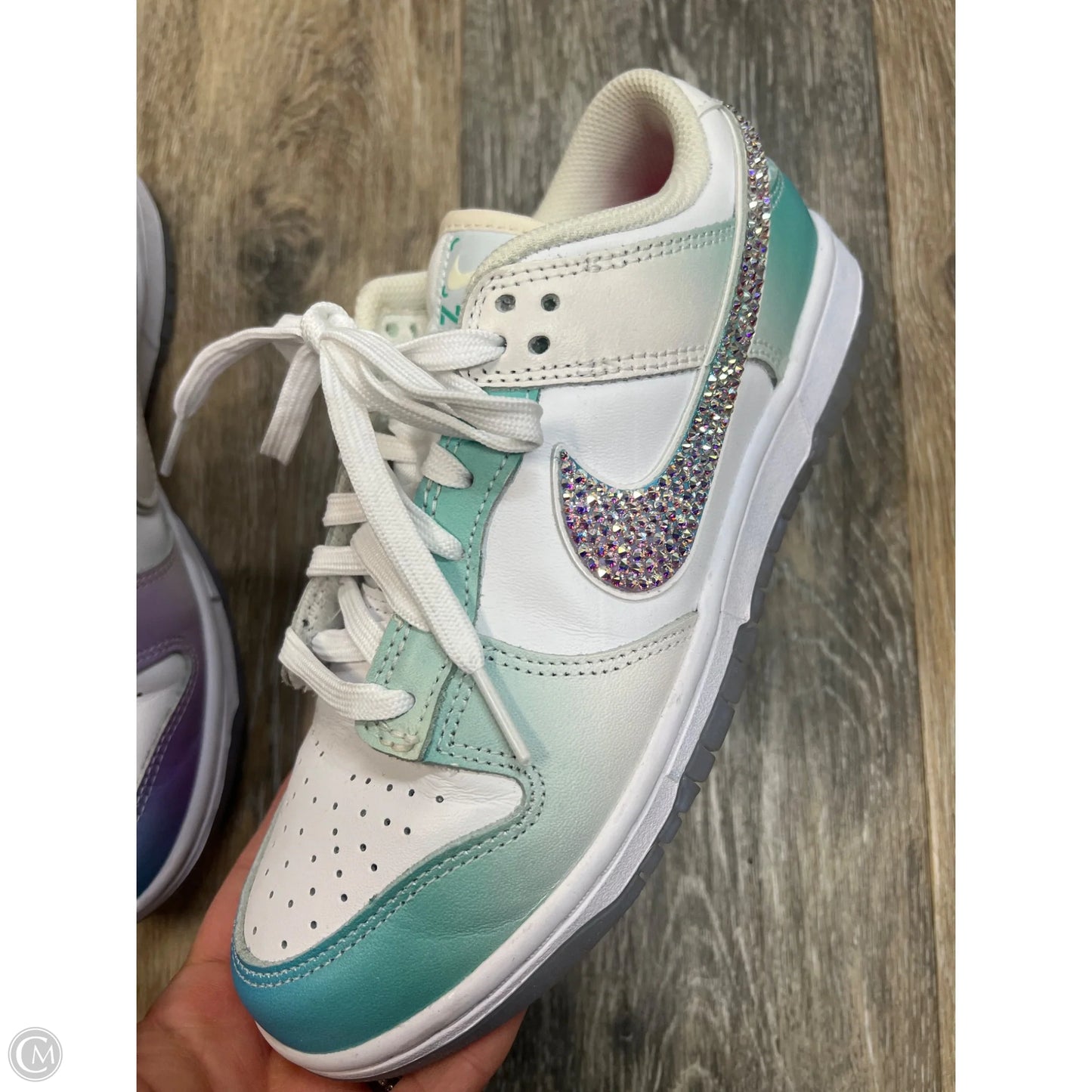 Shoes Athletic By Nike In White, Size: 7