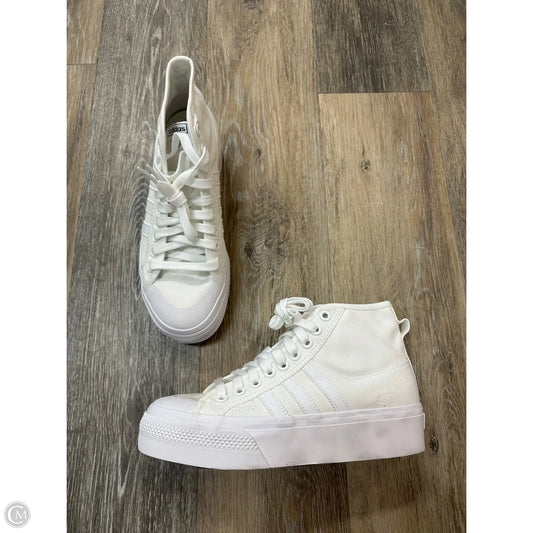 Shoes Sneakers By Adidas In White, Size: 8