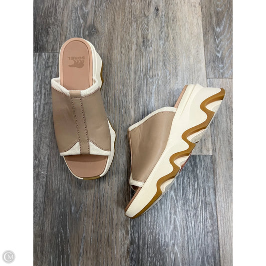 Sandals Flats By Sorel In Tan, Size: 7