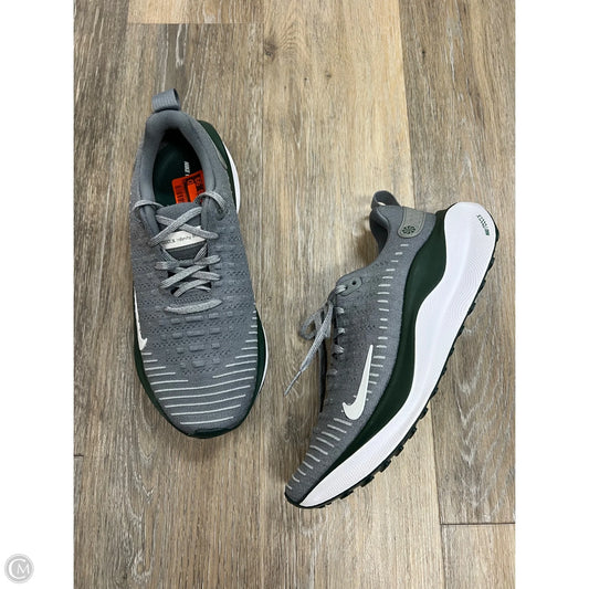Shoes Athletic By Nike In Grey, Size: 9.5