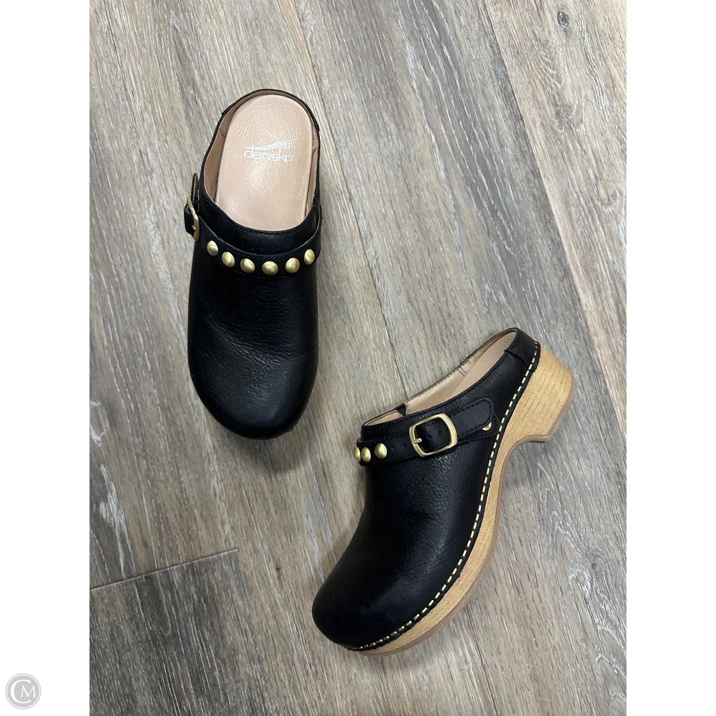 Shoes Flats By Dansko In Black, Size: 6