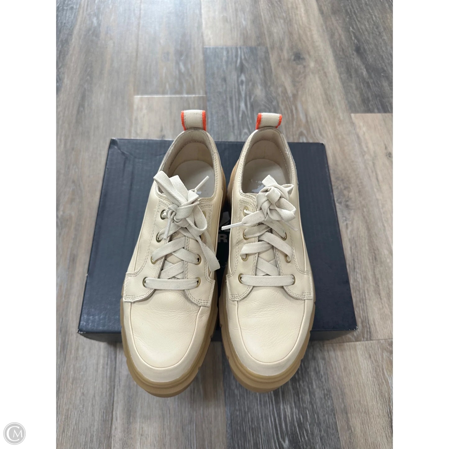 Shoes Flats By Sorel In Tan, Size: 9