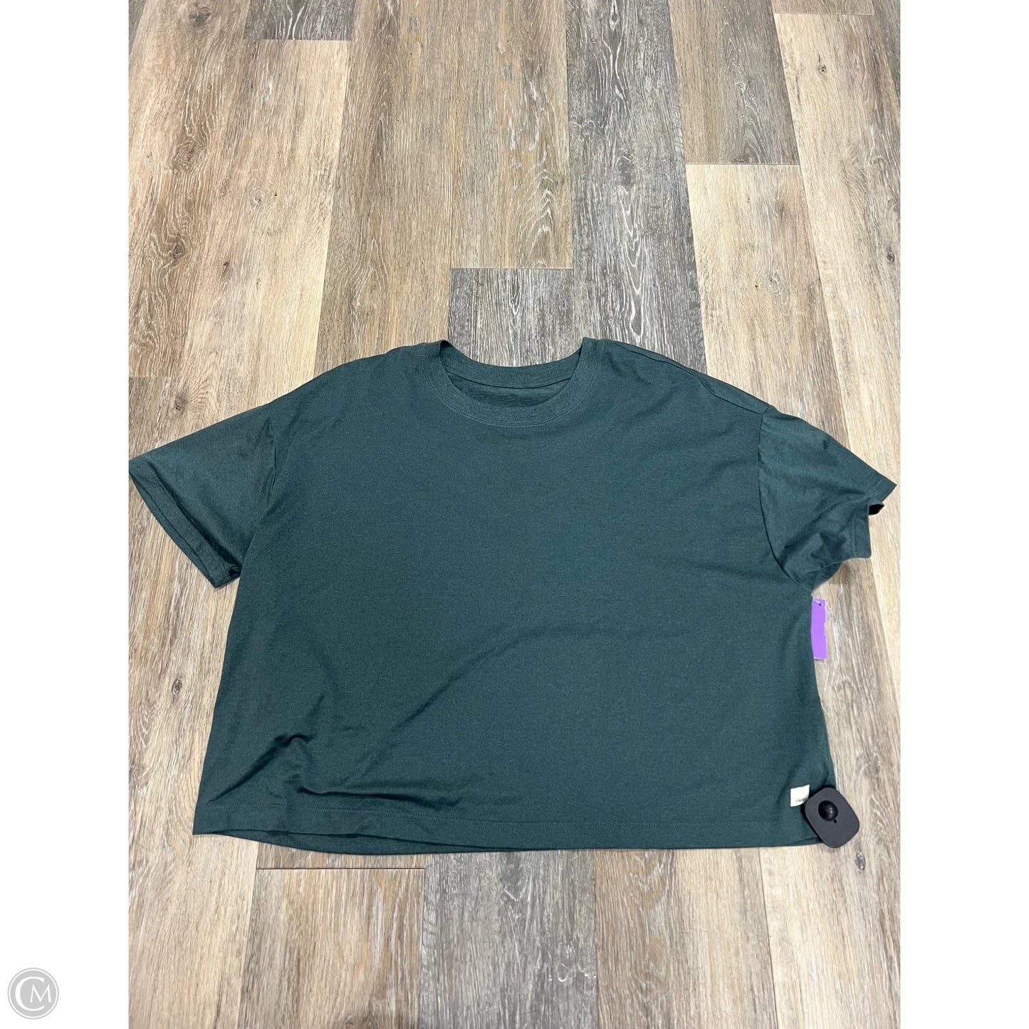 Athletic Top Short Sleeve By Vuori In Green, Size: Xl