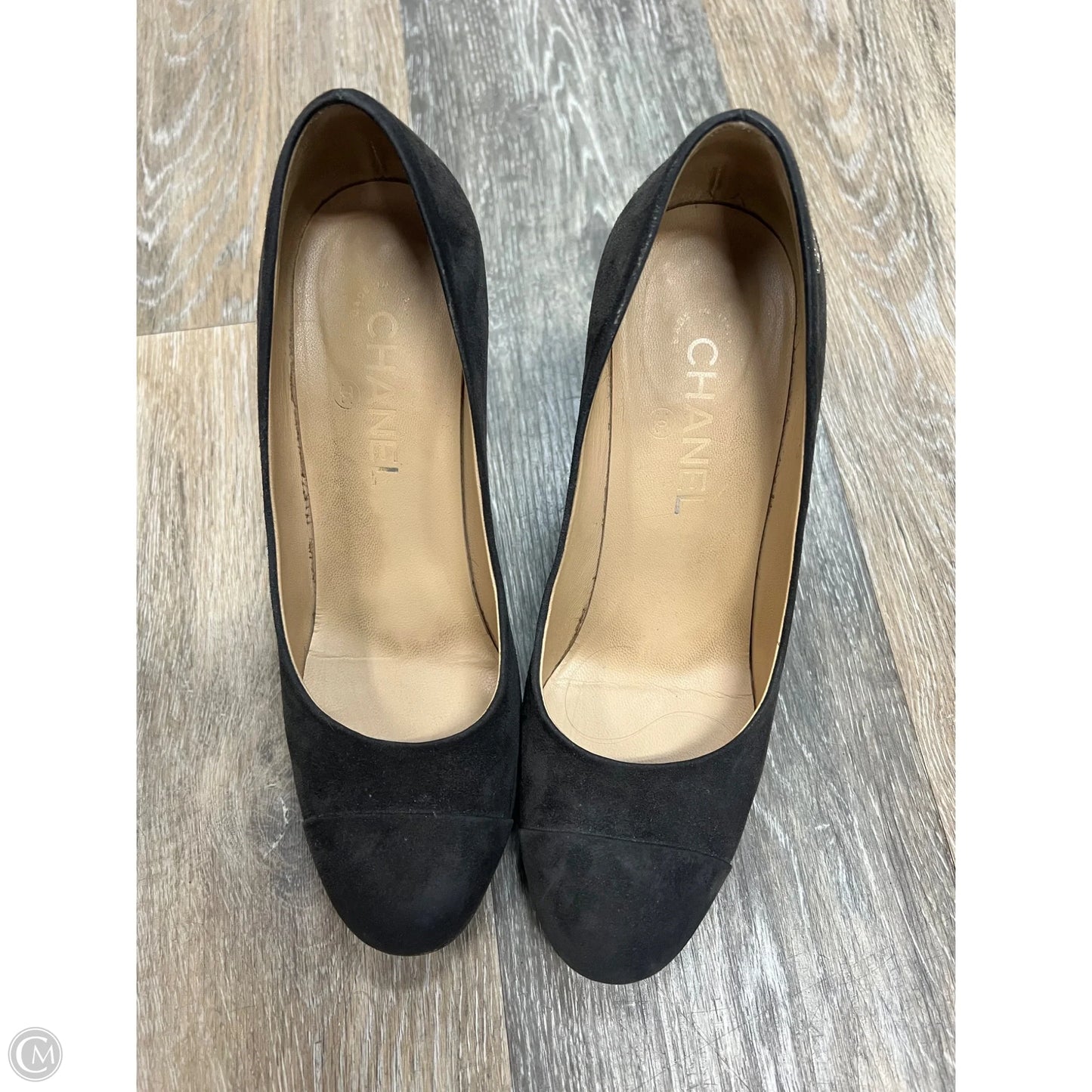Shoes Luxury Designer By Chanel In Grey, Size: 8.5