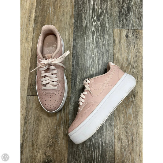 Shoes Sneakers By Nike In Pink & White, Size: 7.5