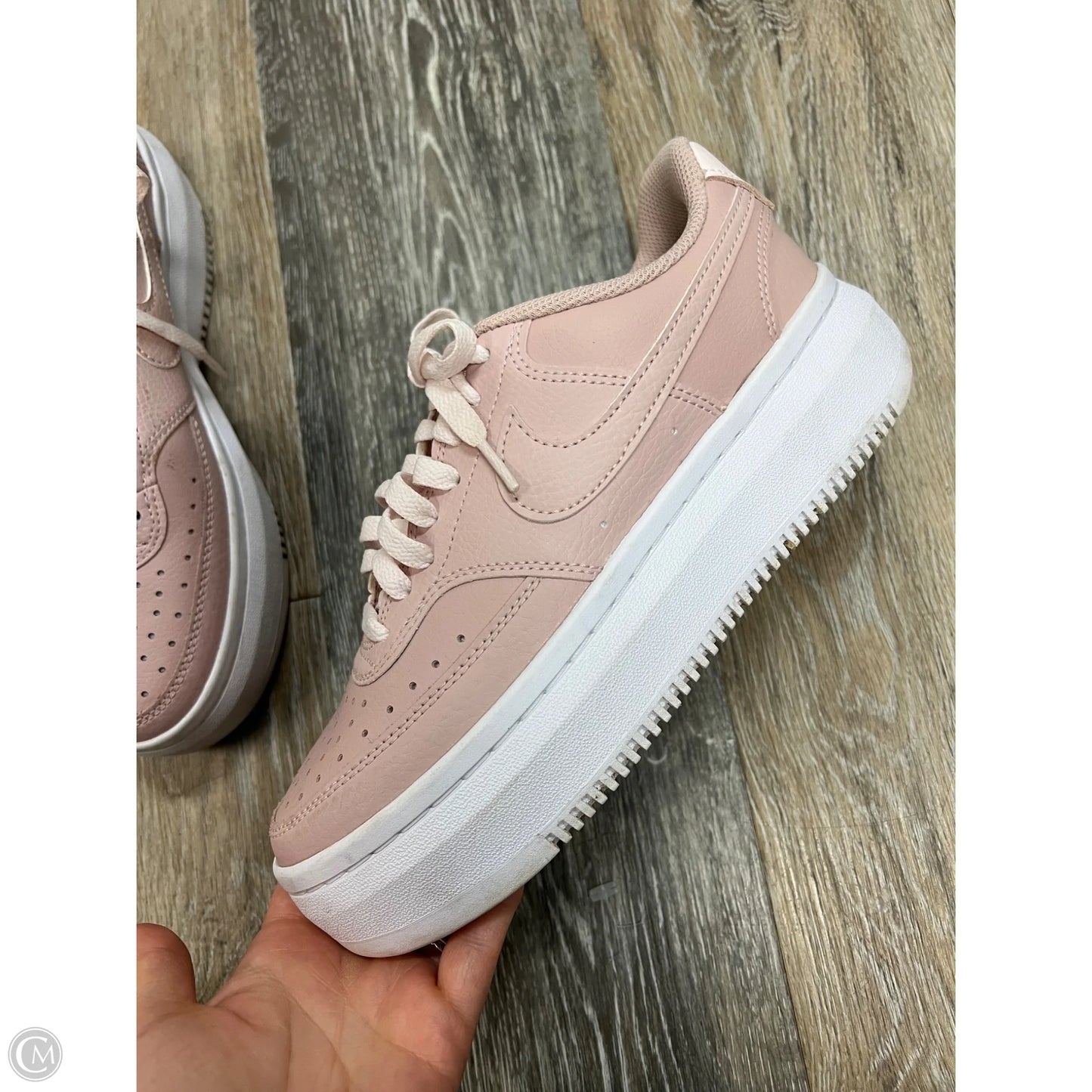 Shoes Sneakers By Nike In Pink & White, Size: 7.5