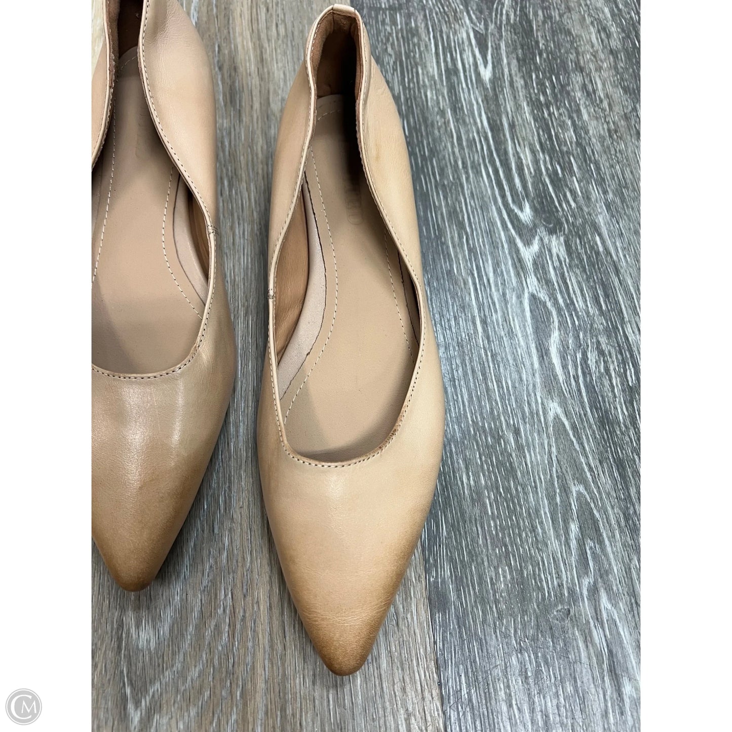 Shoes Flats Leather By Limited In Tan, Size: 8