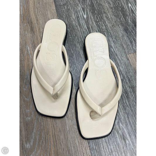 Sandals Flats Designer By Closed In Cream, Size: 8