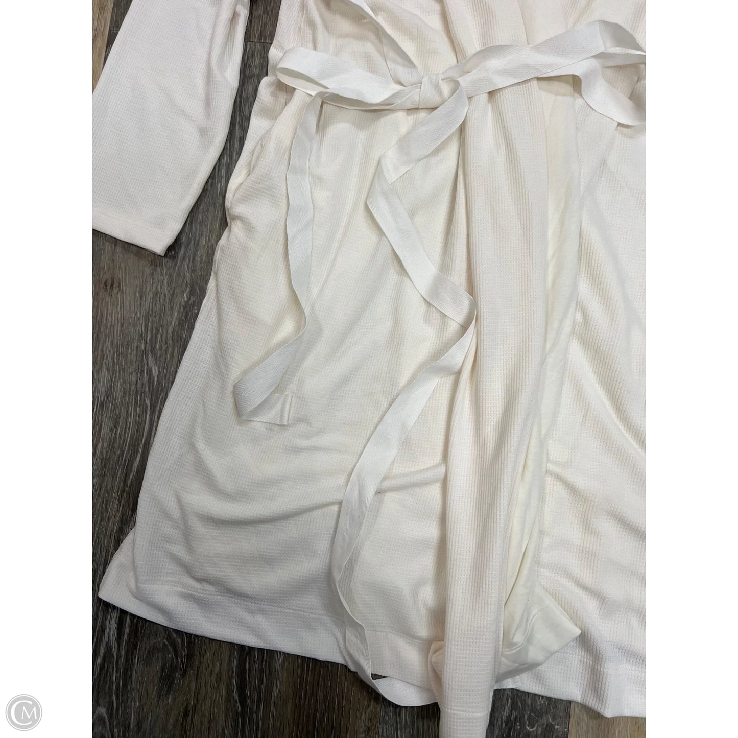 Robe By Athleta In White, Size: 2x