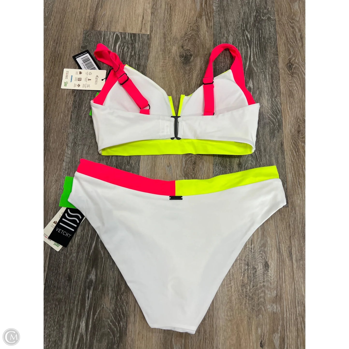 Swimsuit 2pc By Vetchy In White, Size: L