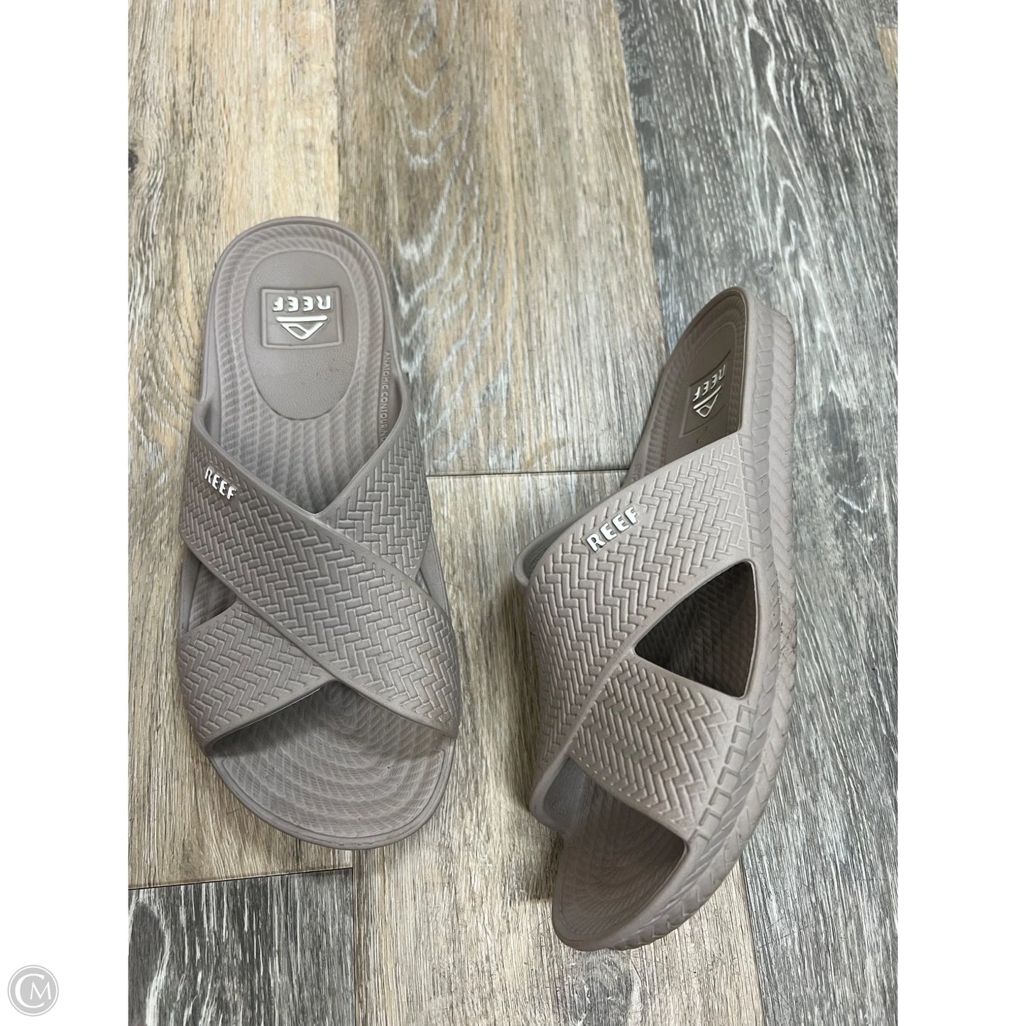 Sandals Flats By Reef In Grey, Size: 8