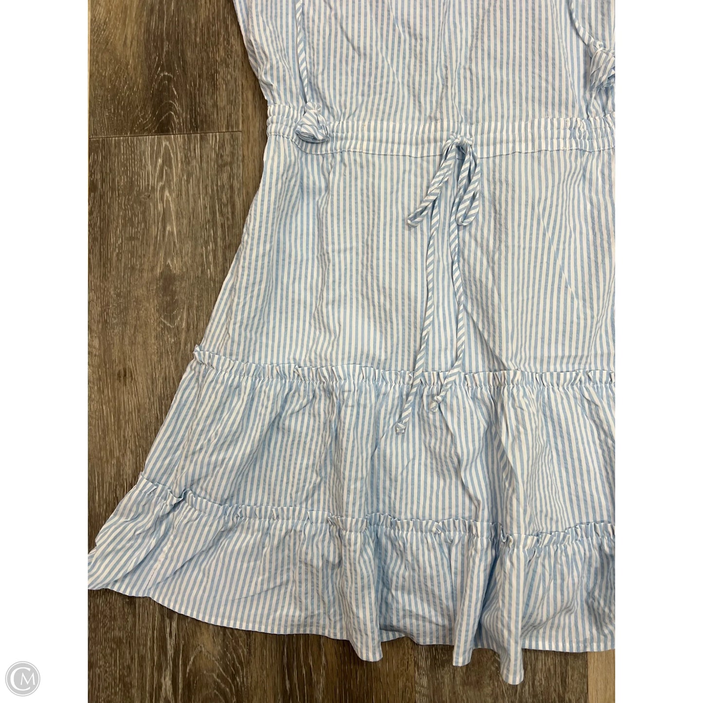 Dress Casual Short By Vineyard Vines In Striped Pattern, Size: L