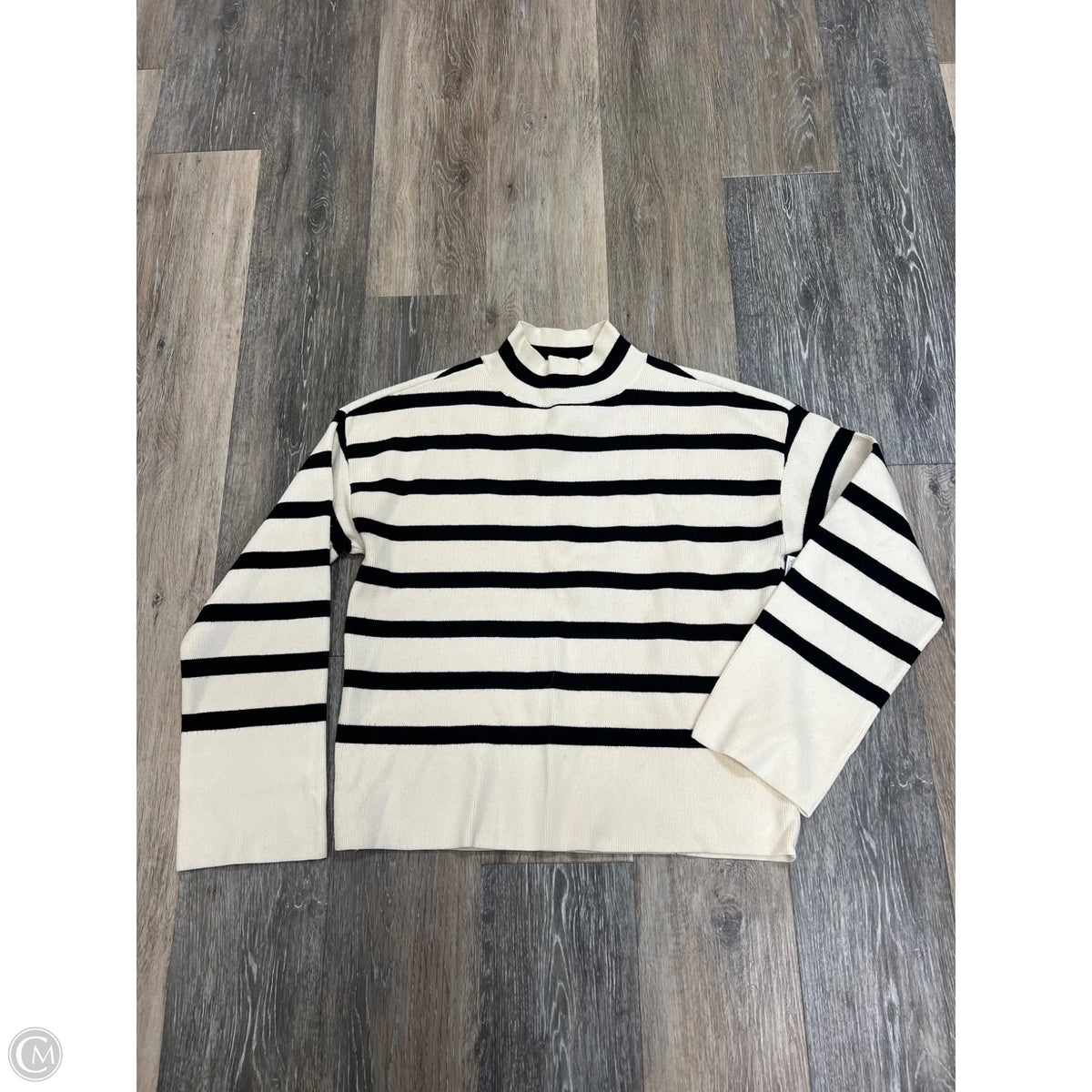 Sweater By Evereve In Striped Pattern, Size: M
