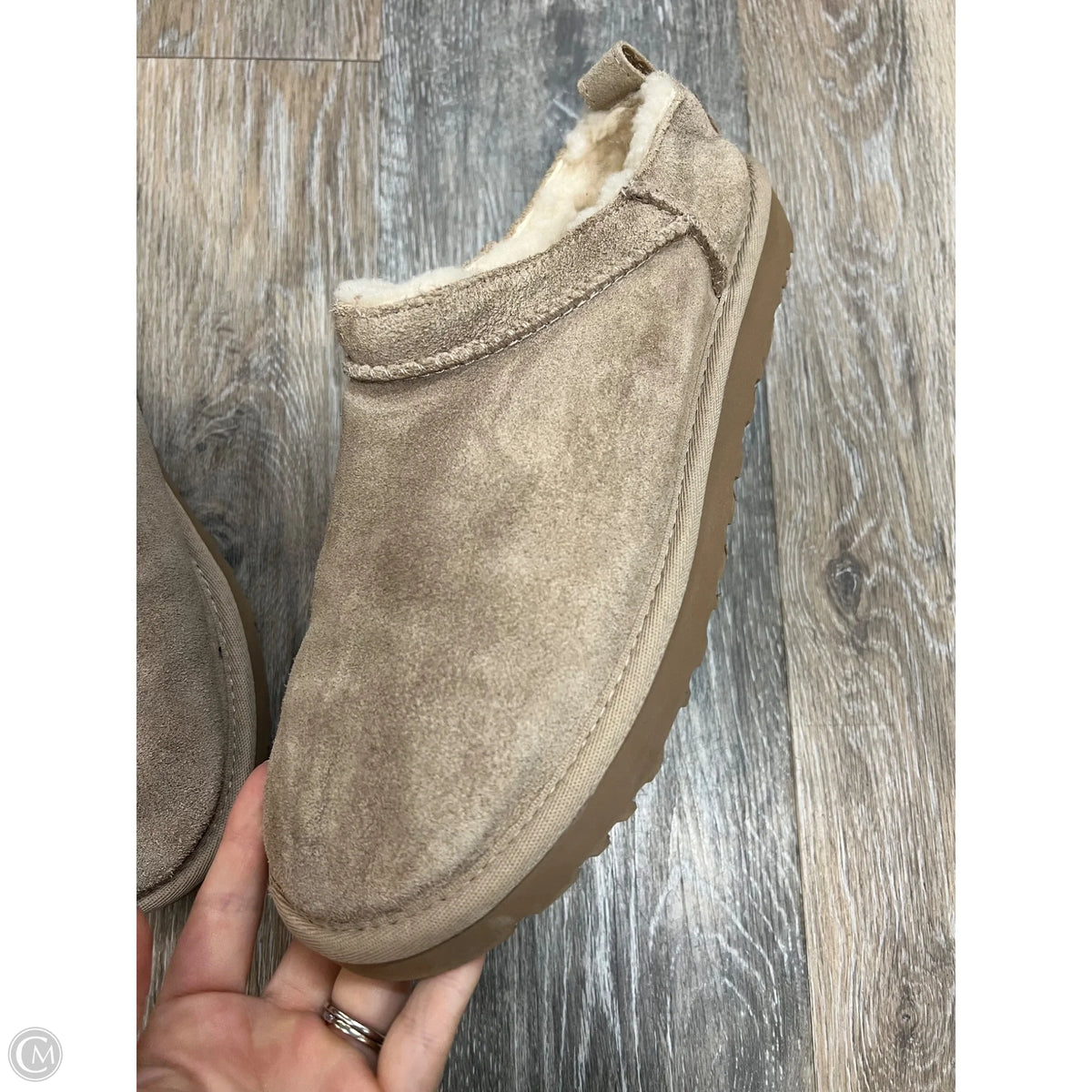 Slippers Designer By Ugg In Tan, Size: 8
