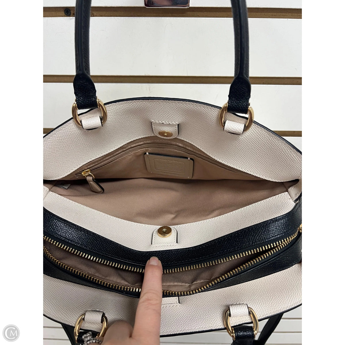 Handbag Designer By Coach, Size: Medium