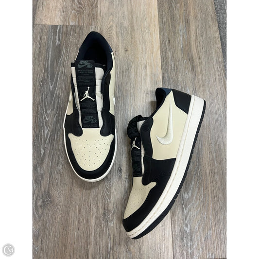 Shoes Sneakers By Nike In Black & Cream, Size: 10