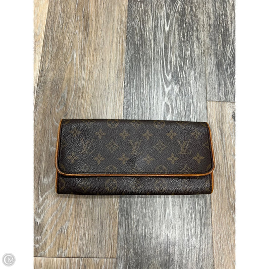 Clutch Luxury Designer By Louis Vuitton, Size: Medium